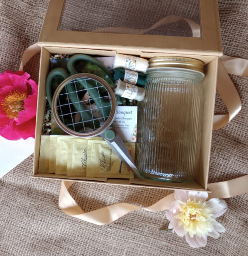 Bloom & Arrange Box - Image 3